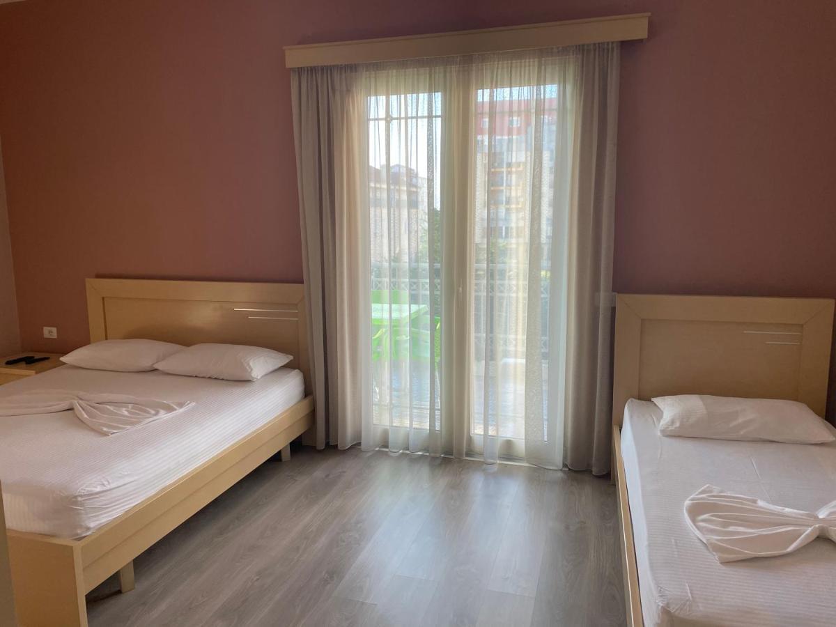 Rent Rooms Kapri Pogradec Exterior photo